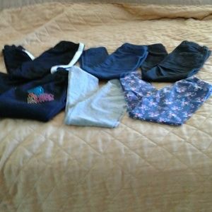 A set of 6 kids pants